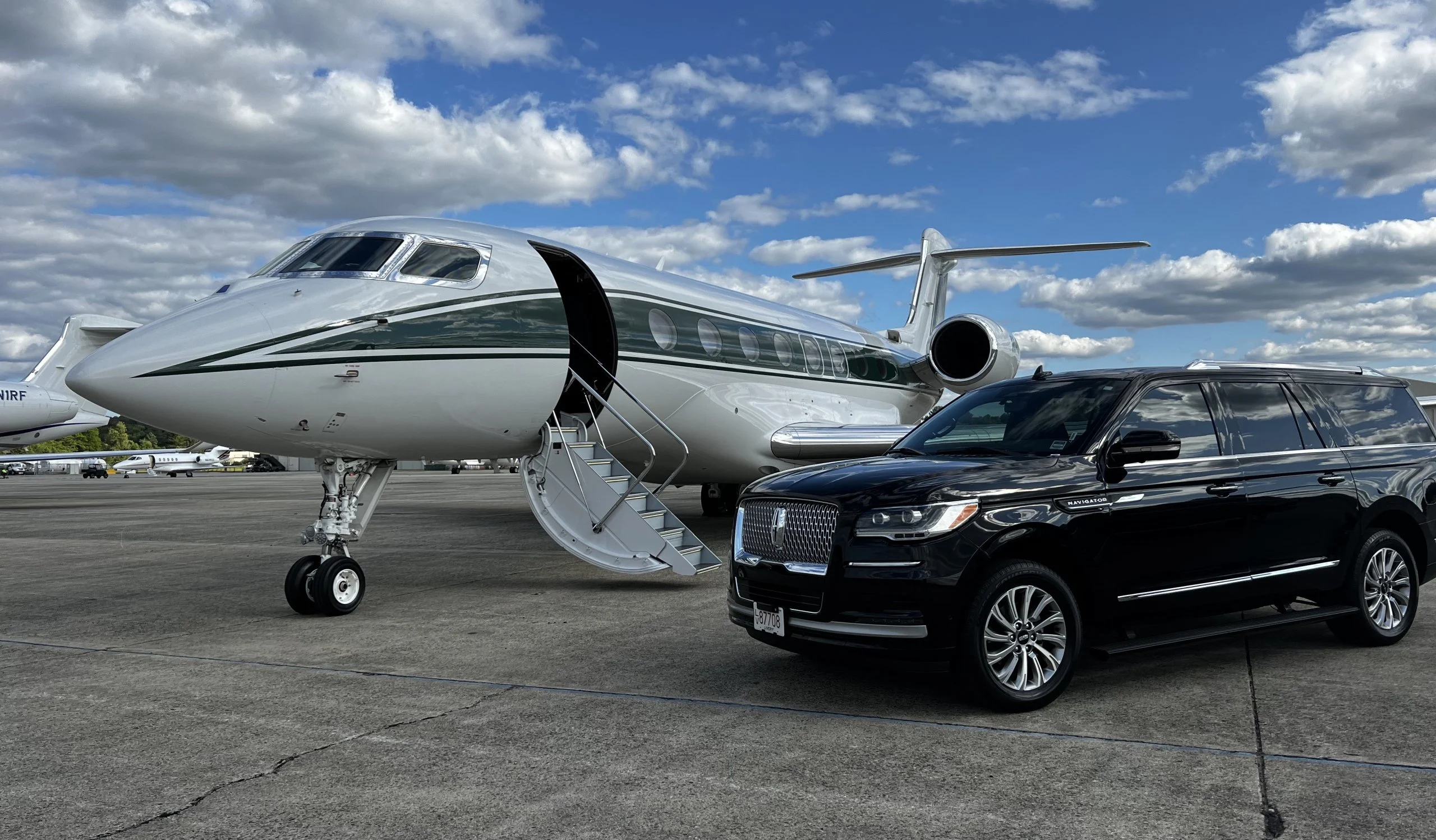 Ultimate Limousine Service – Luxury Black Car Rentals Nationwide