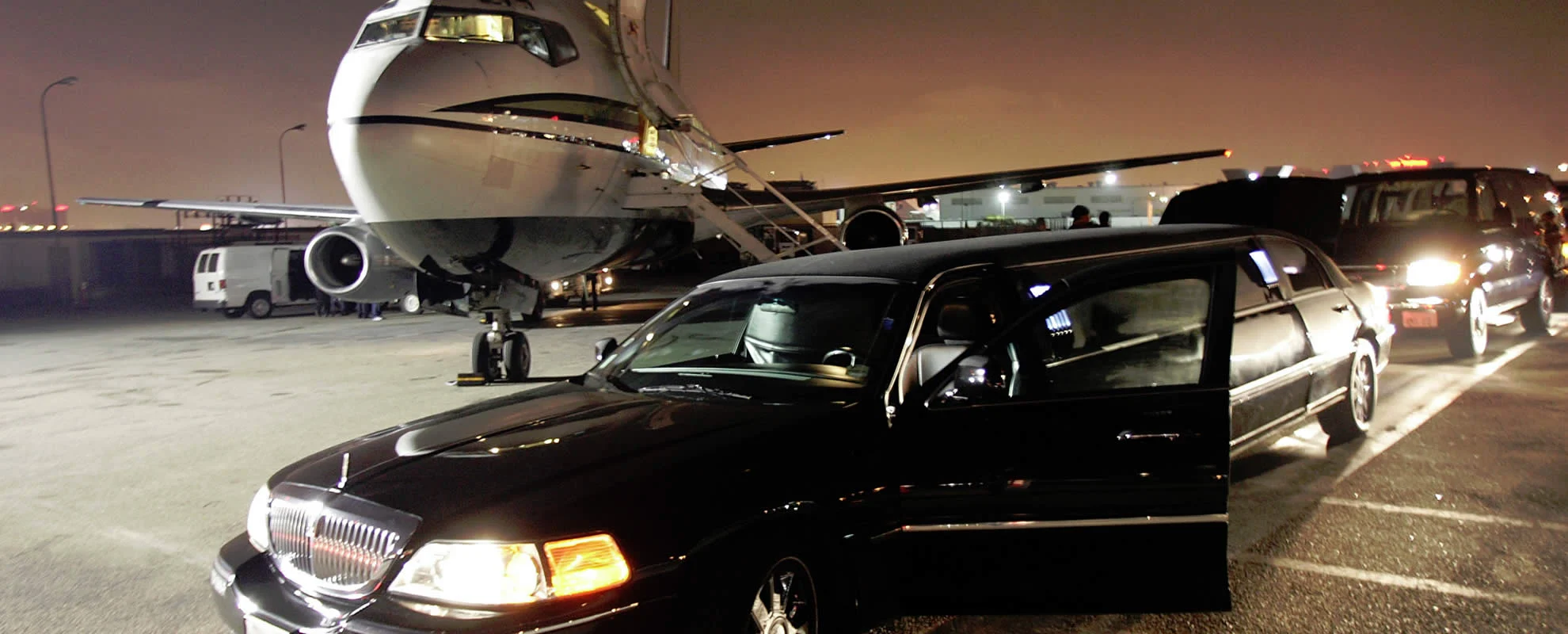 Luxury Airport Transfers –  Stress-Free John Wayne Airport Rides